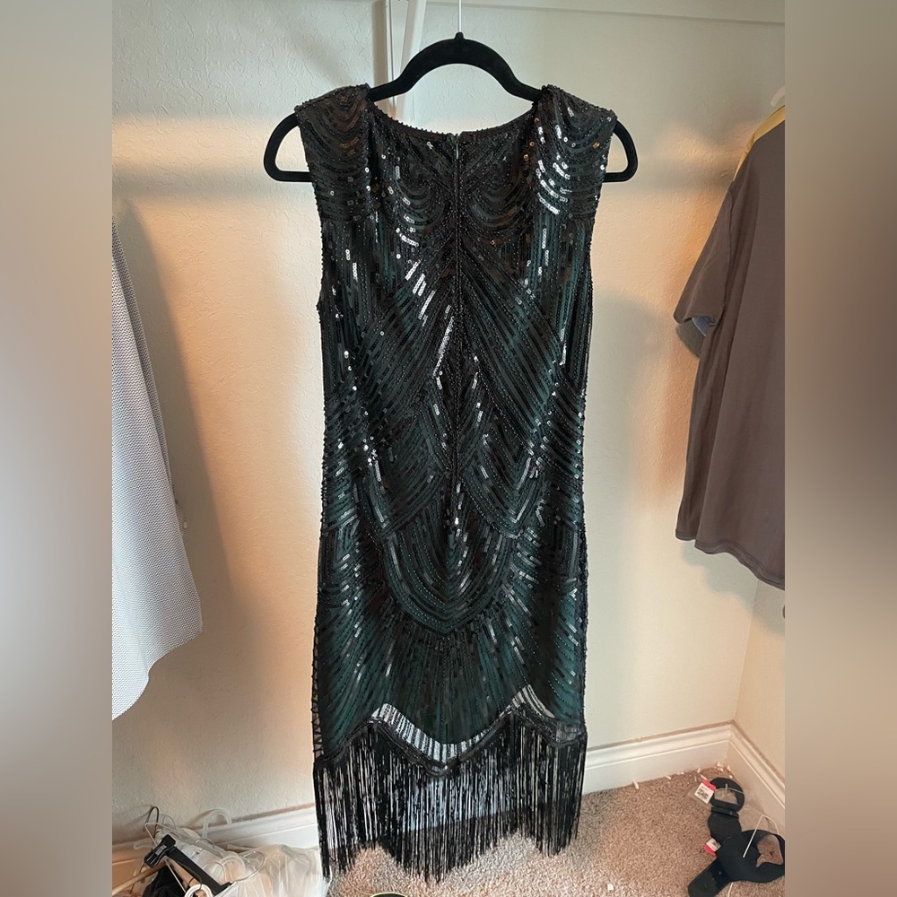 Roaring 20’s costume size large for women’s size 12-14 and with all accessories